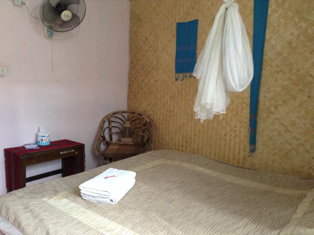The Likeview Guesthouse Мэхонгсон Экстерьер фото