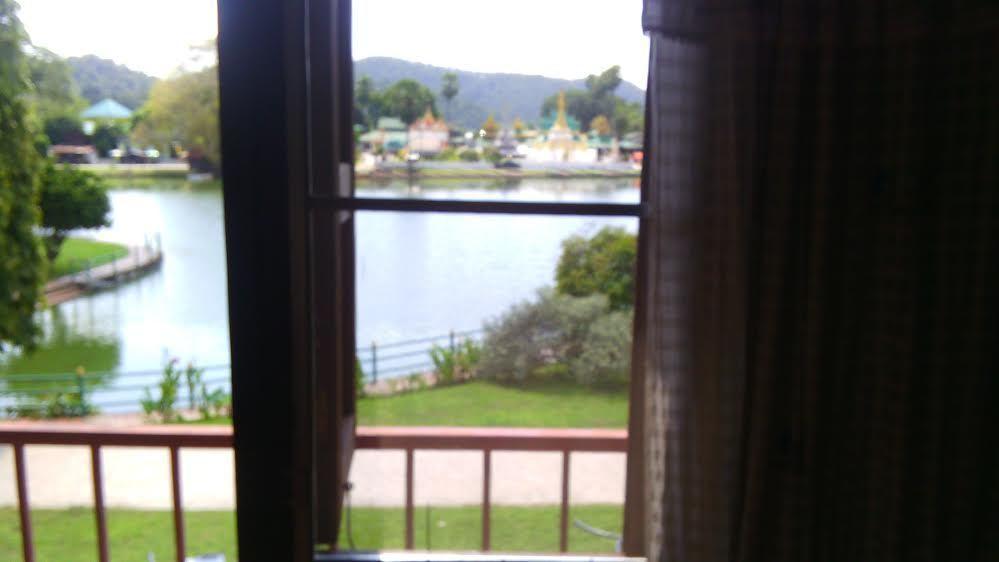 The Likeview Guesthouse Мэхонгсон Номер фото