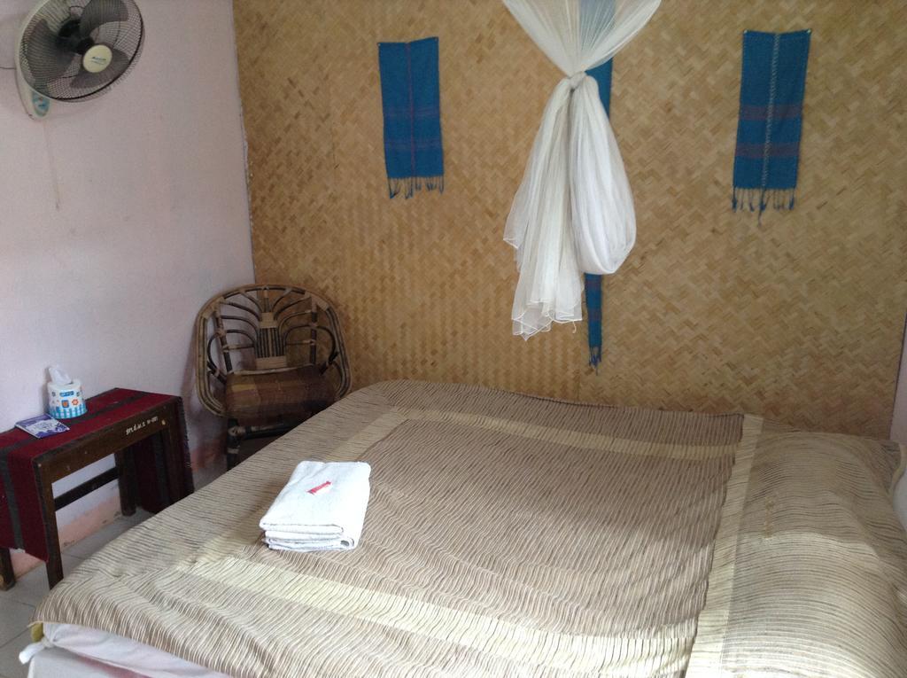 The Likeview Guesthouse Мэхонгсон Экстерьер фото